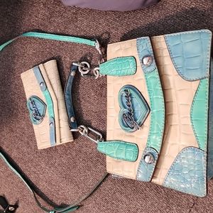 Guess purse